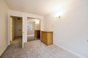 BEDROOM- click for photo gallery